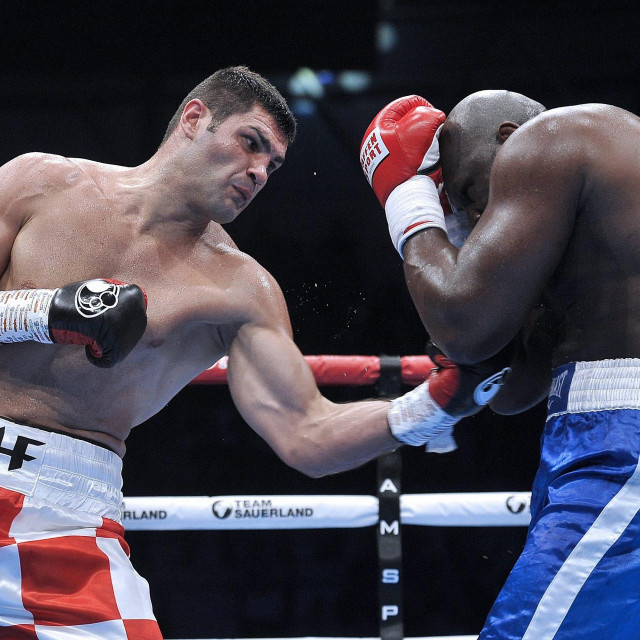 Kadar iz meča Filip Hrgović vs Kevin Johnson
