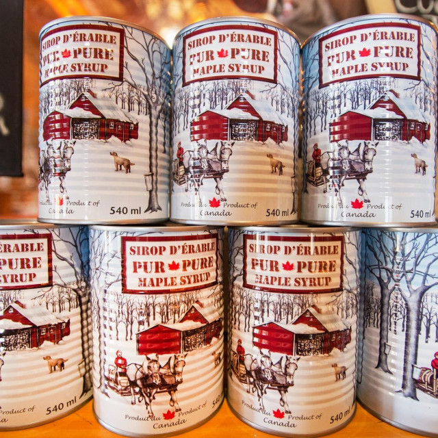 Oko 70 posto svjetske proizvodnje javorova sirupa dolazi iz kanadske pokrajine Québec gdje je formirana Federacija proizvođača
