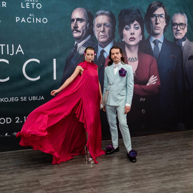 Damir Begović s prijateljicom
