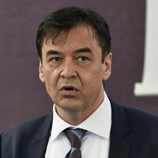 Dragan Kovačević
