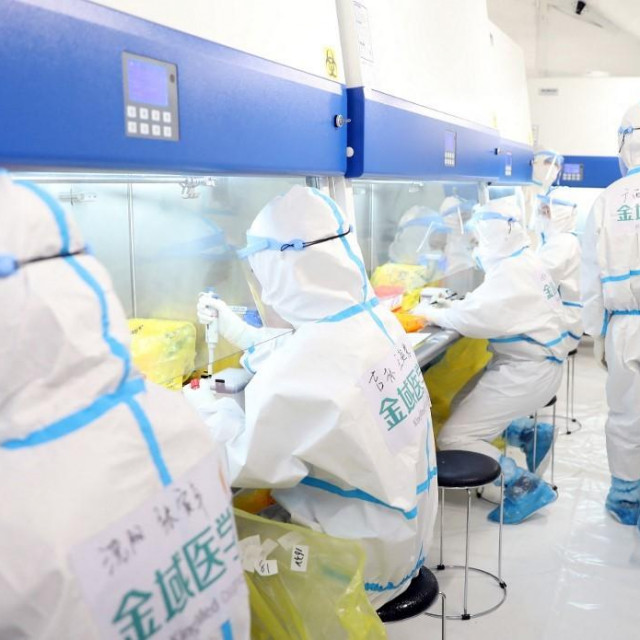 Kineski znanstvenici, Ilustracija
