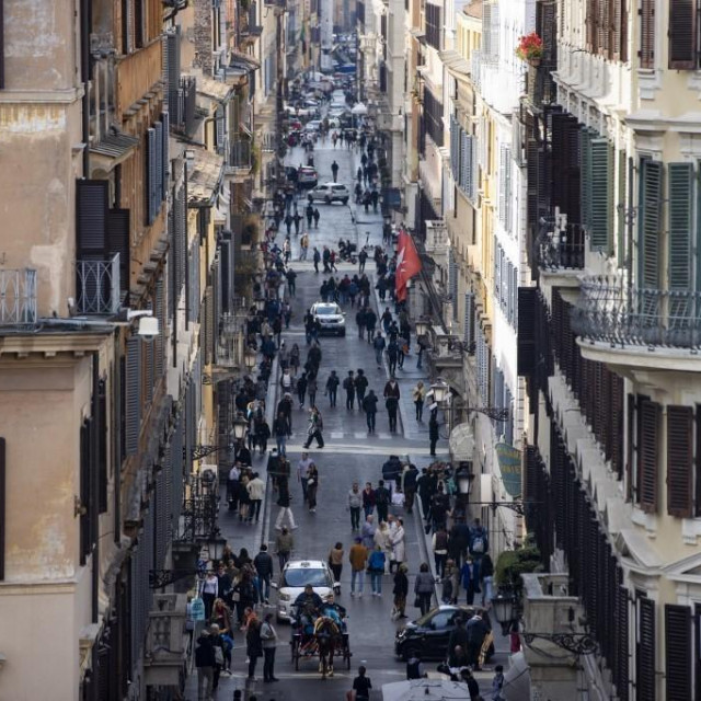 Via del Corso u Rimu 
