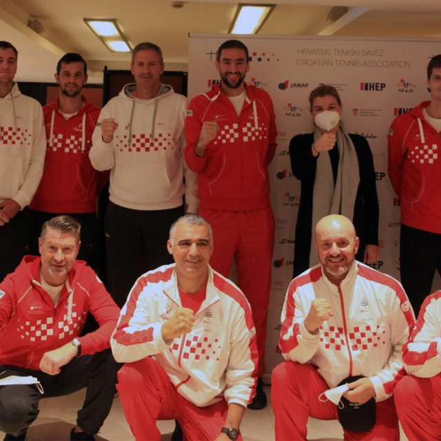 Madrid, 02.12.2021.- Ministrica turizma i sporta RH, Nikolina Brnjac posjetila je Hrvatsku Davis cup reprezentaciju.