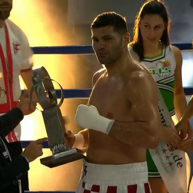 Filip Hrgović
