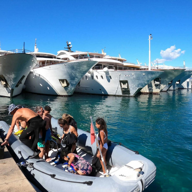 Ronilacki centar Aquatica u Pomeni
