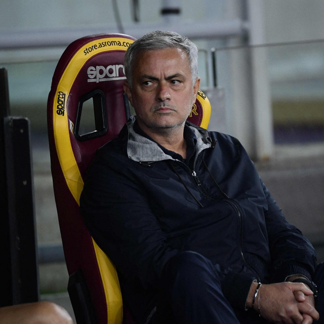 Jose Mourinho i dalje ima stav kao da je najbolji na svijetu, ali to već godinama nije

