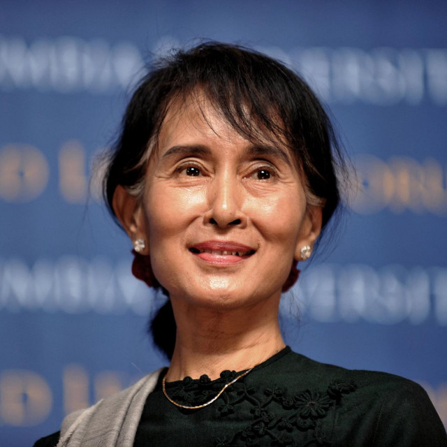 Aung San Suu Kyi snimljena 2012. godine
