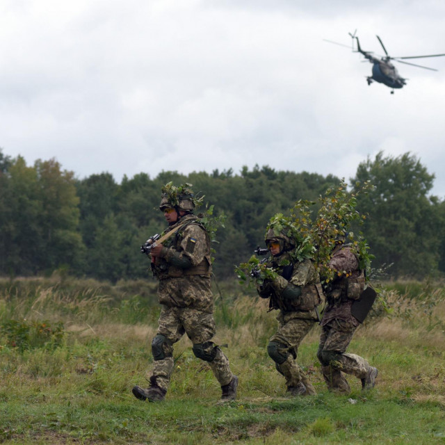 Vojna vježba ukrajinskih vojnika/Ilustracija
