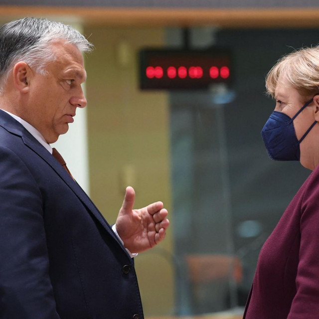 Viktor Orban i Angela Merkel
