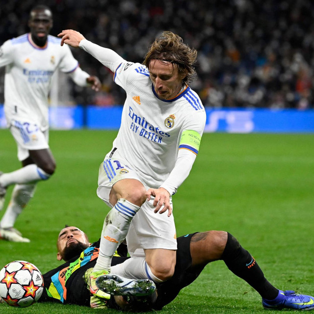Luka Modrić bio je kapetan Real Madrida u susretu s Interom
