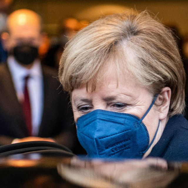 Olaf Scholz i Angela Merkel
