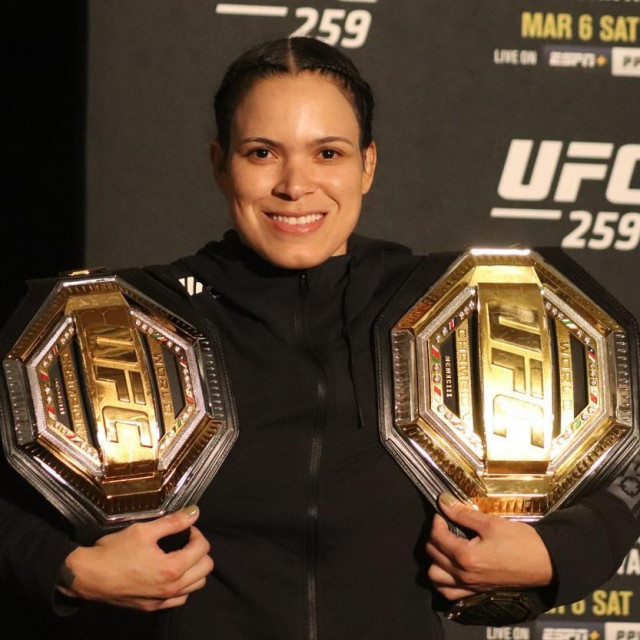 Amanda Nunes
