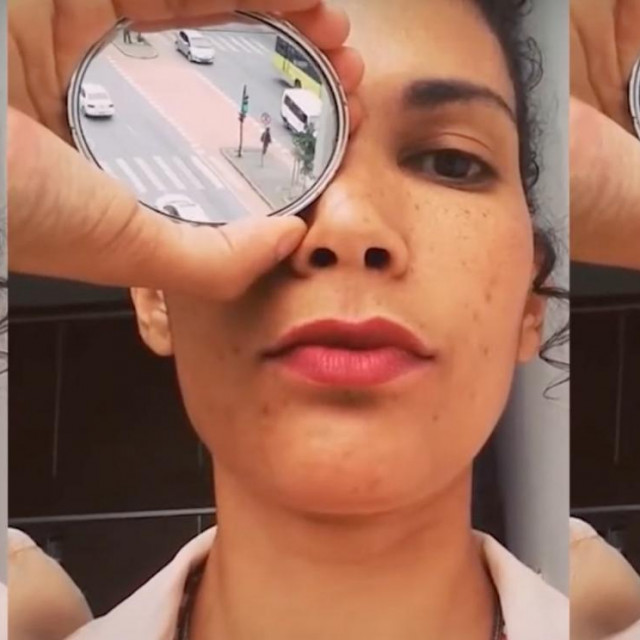 Kamila Freitas, Passagem
