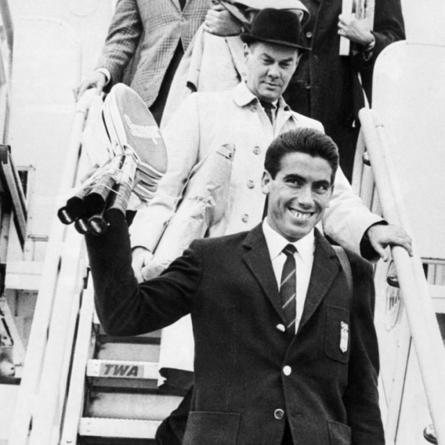 Manuel Santana (godina1966.)
