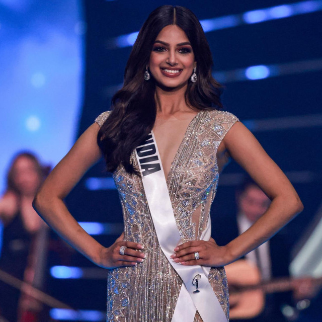 Miss Indije Harnaaz Sandhu
