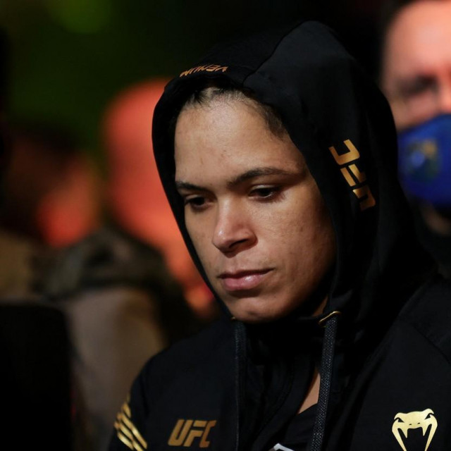 Amanda Nunes

