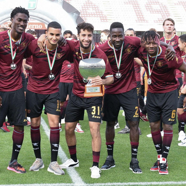 Nogometaši Salernitane proslavili su ljetos ulazak u Serie A
