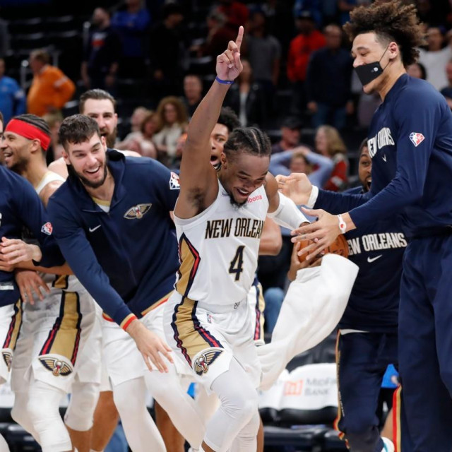 Devonte' Graham je postigao ludu tricu
