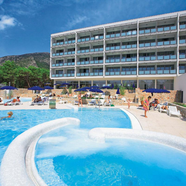 Hotel Elaphusa

