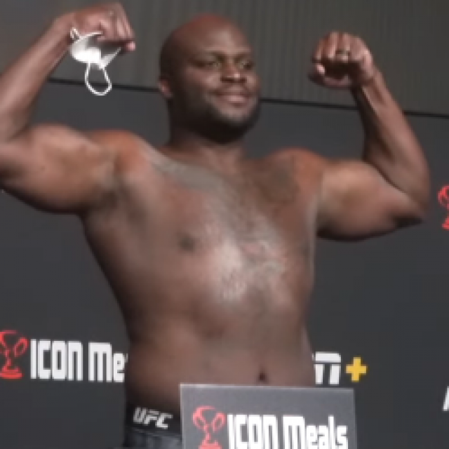 Derrick Lewis
