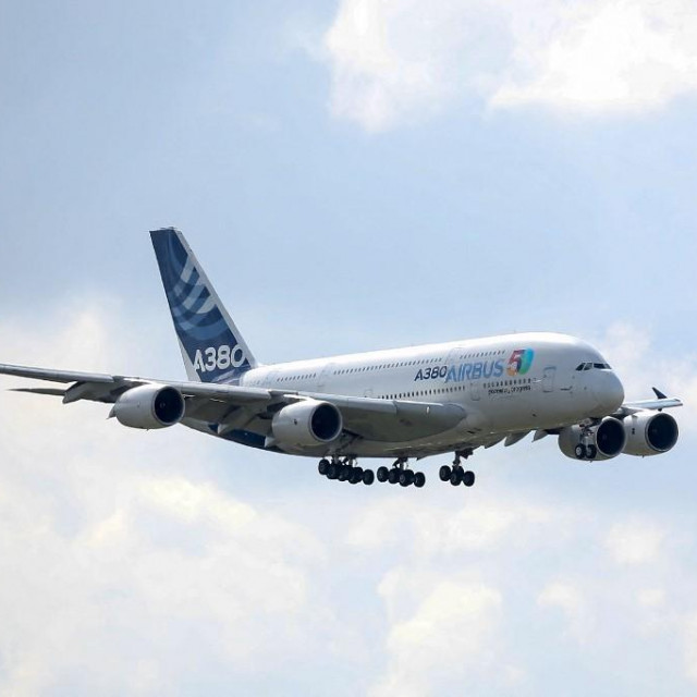 Airbus A380
