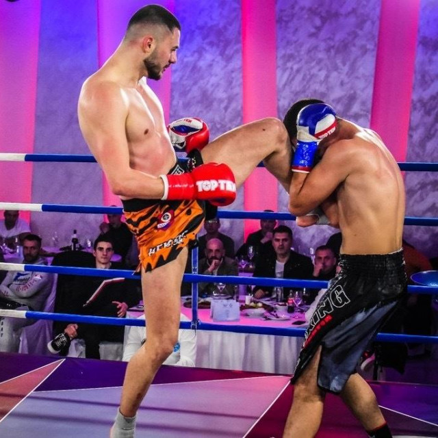 Hektor Fight Night
