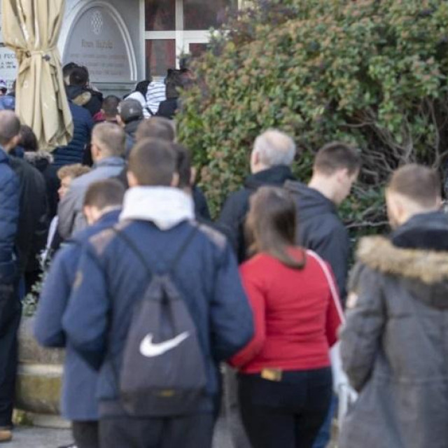 Red za karte Hajduk-Osijek
