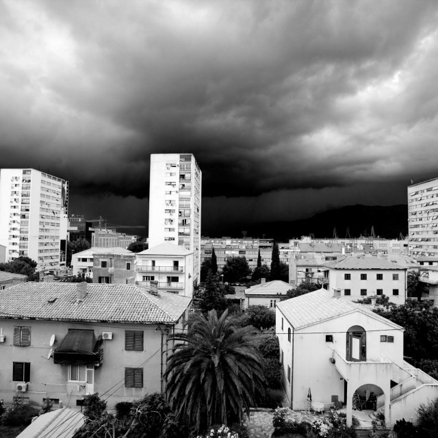 Oluja nad Splitom, ilustracija
