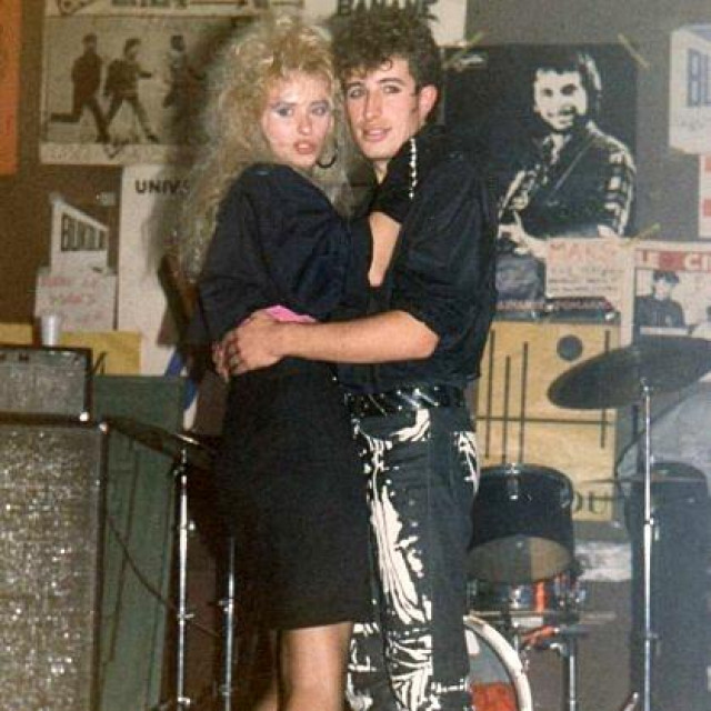 Davorka Ručević i Mladen Burnać na počecima karijere, kad je on nastupao u Brzim Bananama, a ona u grupi Kasandra od koje će preuzeti ime
