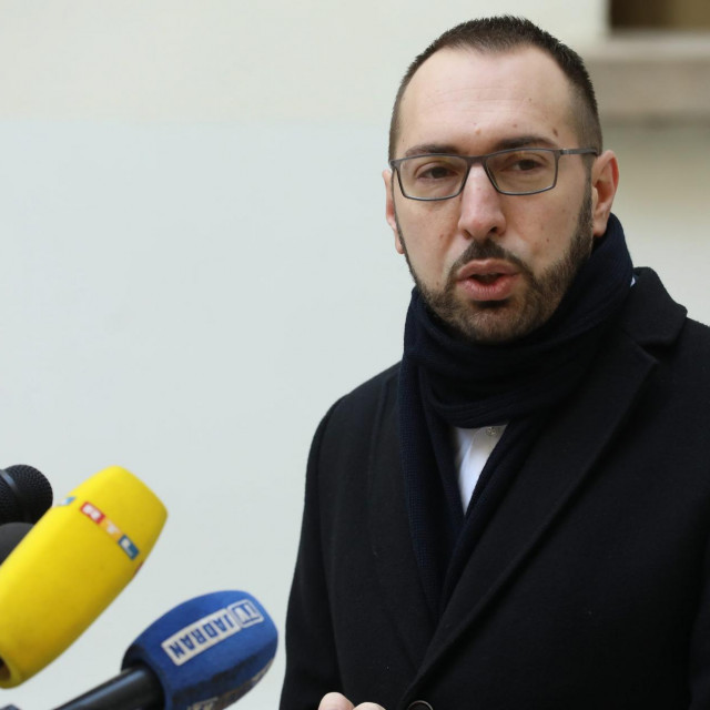 Tomislav Tomašević
