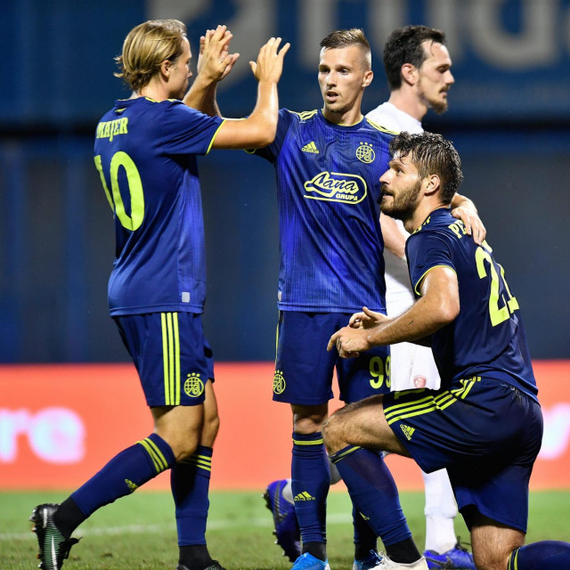 Iz maksimirskih dana: Lovro Majer, Mislav Oršić i Bruno Petković
