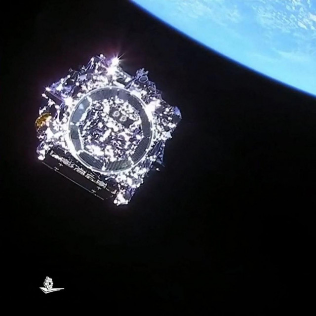 Teleskop James Webb
