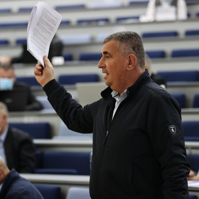 Gradonačelnik Bulj smatra da drugim strankama u Sinju ne odgovaraju novi izbori