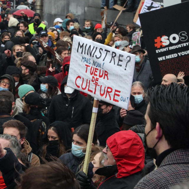 Prosvjed protiv odluke o zatvaranju kina, koncertnih dvorana i drugih kulturnih ustanova u Bruxellesu
