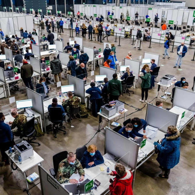 Cijepljenje protiv covida u Rotterdamu
