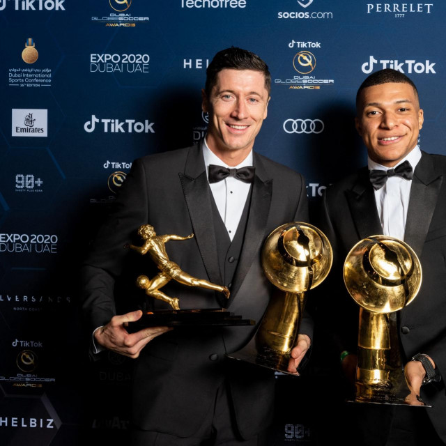 Robert Lewandowski i Kylian Mbappe