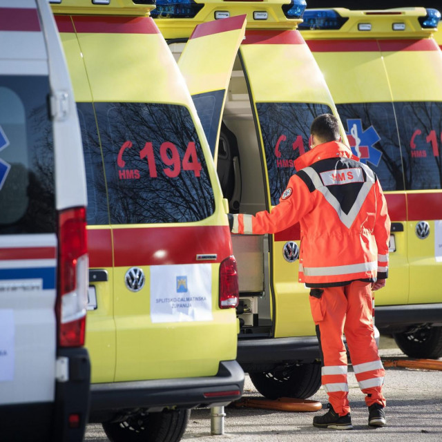 Ilustracija, hitna pomoć

