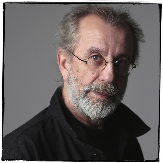 Greinera znamo kao kao grafičkog dizajnera, performera, filmskog autora, književnika, jednu polovicu čudesnog umjetničkog dua pod imenom Greiner&Kropilak. A prije svega bio je - urar
