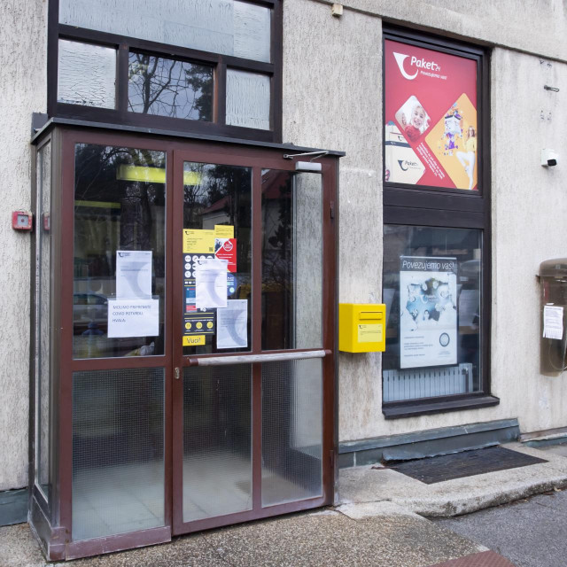 Pošta u ulici Nova Ves 57 u kojoj se jutros dogodila pljačka
