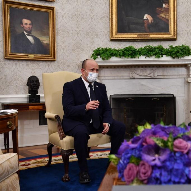 Naftali Bennett i Joe Biden
