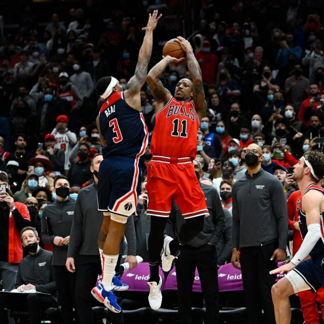 DeMar DeRozan zabio je pobjedničku tricu drugu večer zaredom
