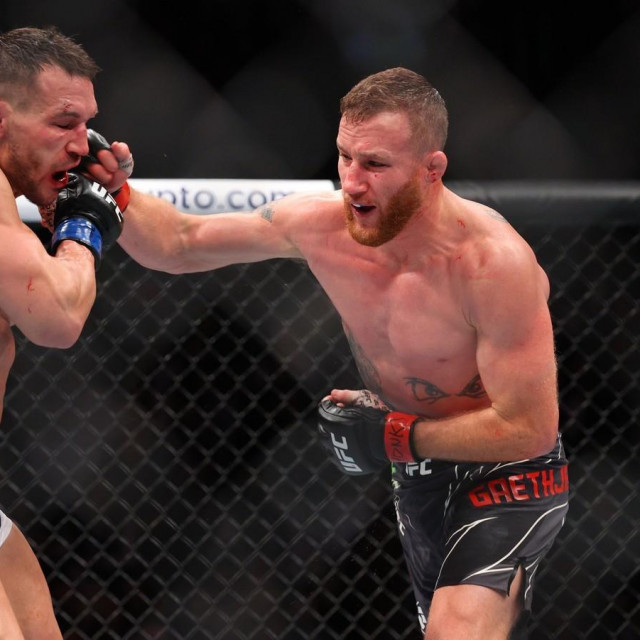 Justin Gaethje vs. Michael Chandler
