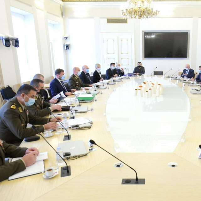 Sastanak u Banskim dvorima
