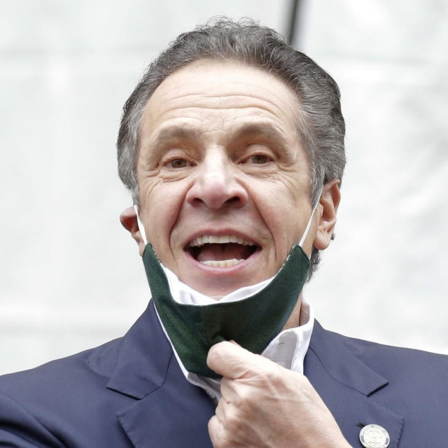 Bivši guverner Andrew Cuomo

