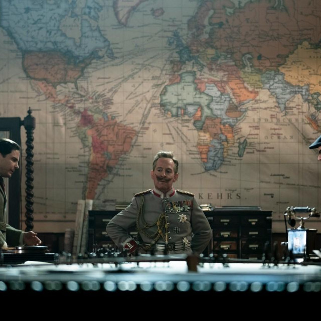 Daniel Bruhl, Tom Hollander i Matthew Vaughn na setu filma.
 
