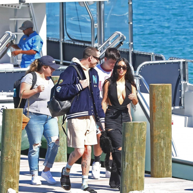 Pete Davidson i Kim Kardashian
