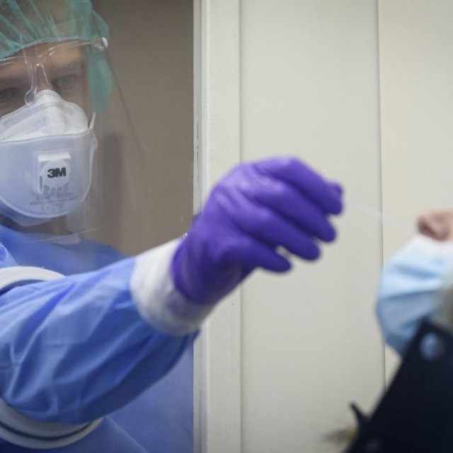 Testiranje na koronavirus u Sloveniji