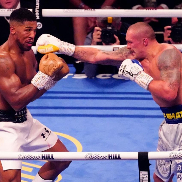 Anthony Joshua vs. Oleksandr Usyk
