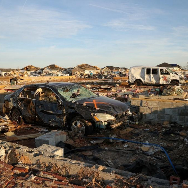 šteta nakon tornada u Kentuckyju u SAD-u
