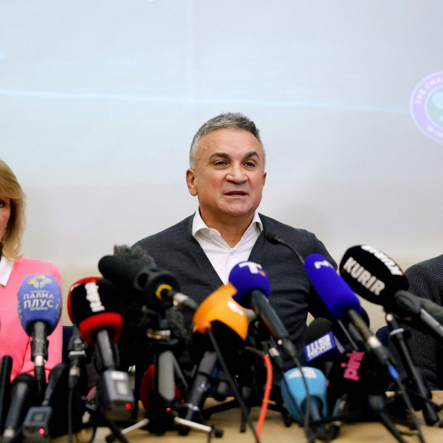 Dijana, Srđan i Đorđe Đoković
